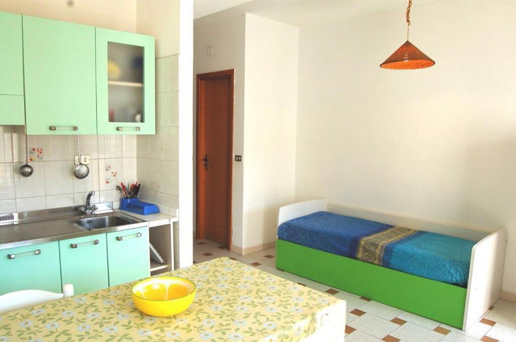 Le Zagare Apartments Sant'Alessio Siculo Luaran gambar