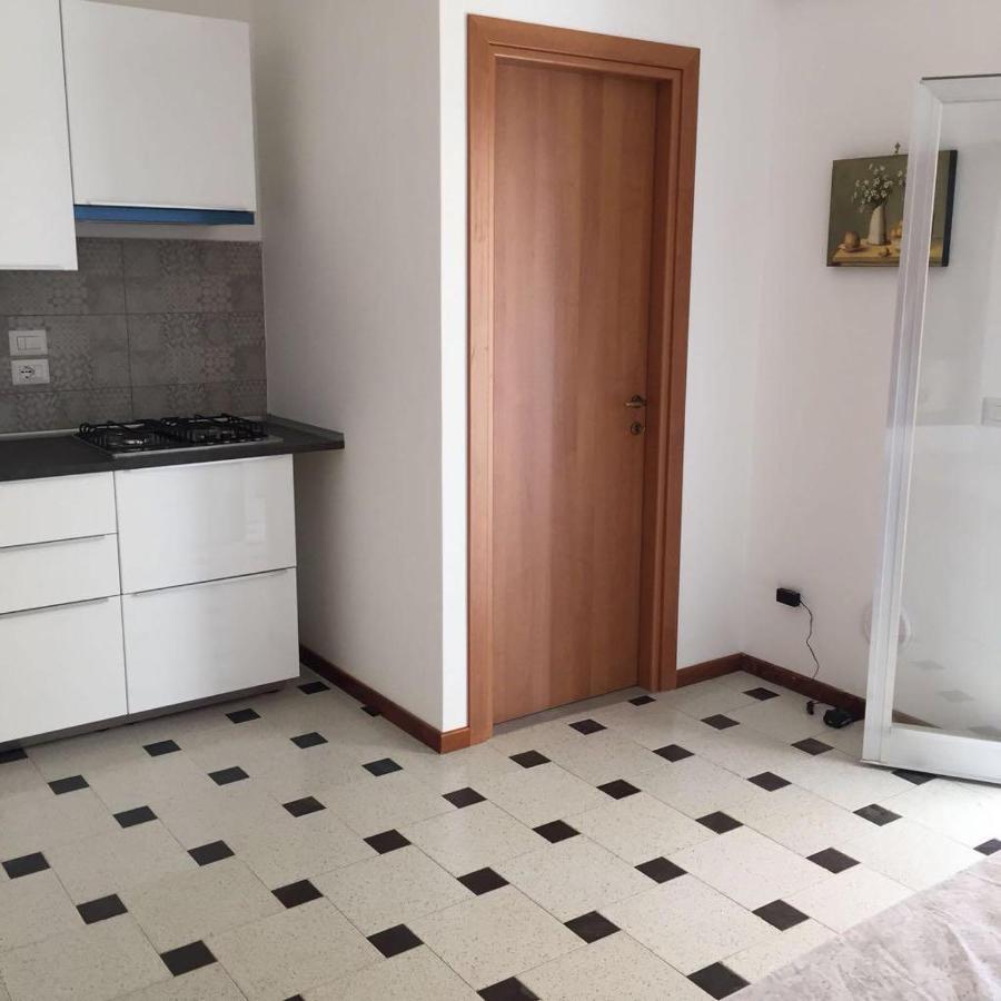 Le Zagare Apartments Sant'Alessio Siculo Luaran gambar