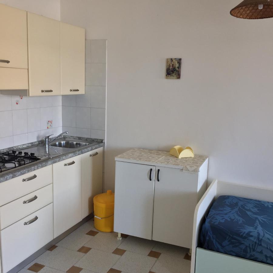 Le Zagare Apartments Sant'Alessio Siculo Luaran gambar