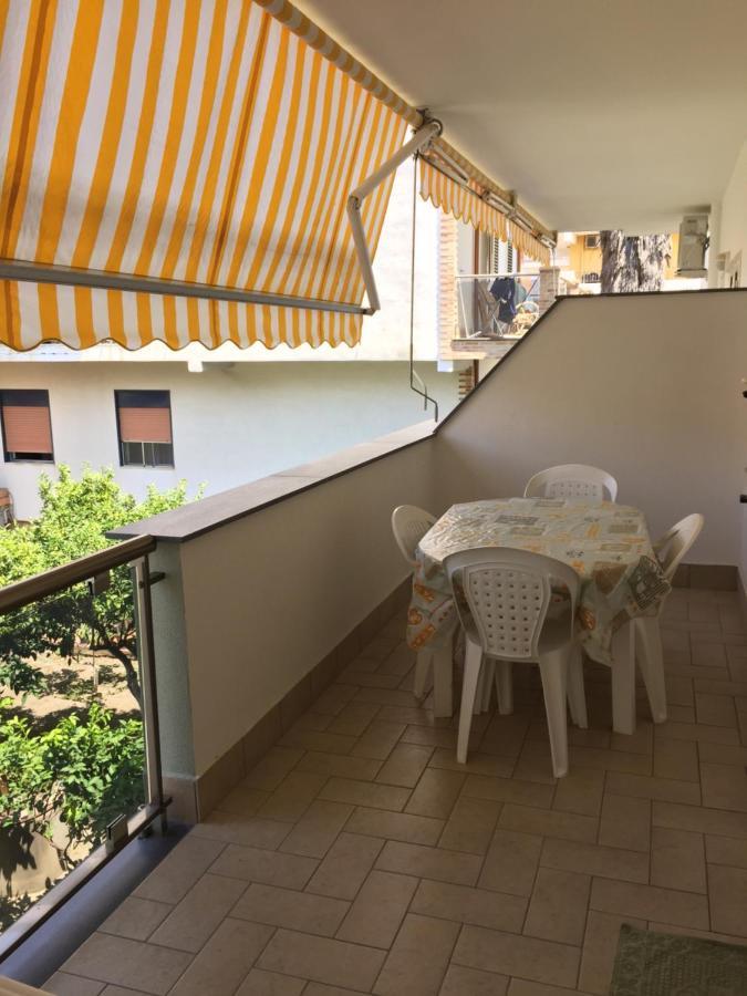 Le Zagare Apartments Sant'Alessio Siculo Luaran gambar