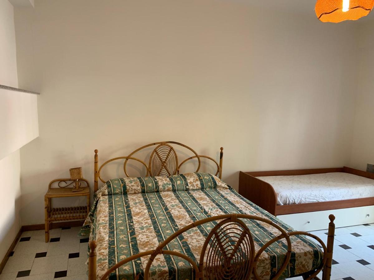 Le Zagare Apartments Sant'Alessio Siculo Luaran gambar